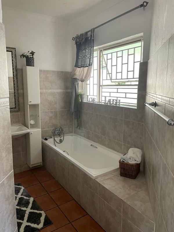 4 Bedroom Property for Sale in Mullersrust Free State